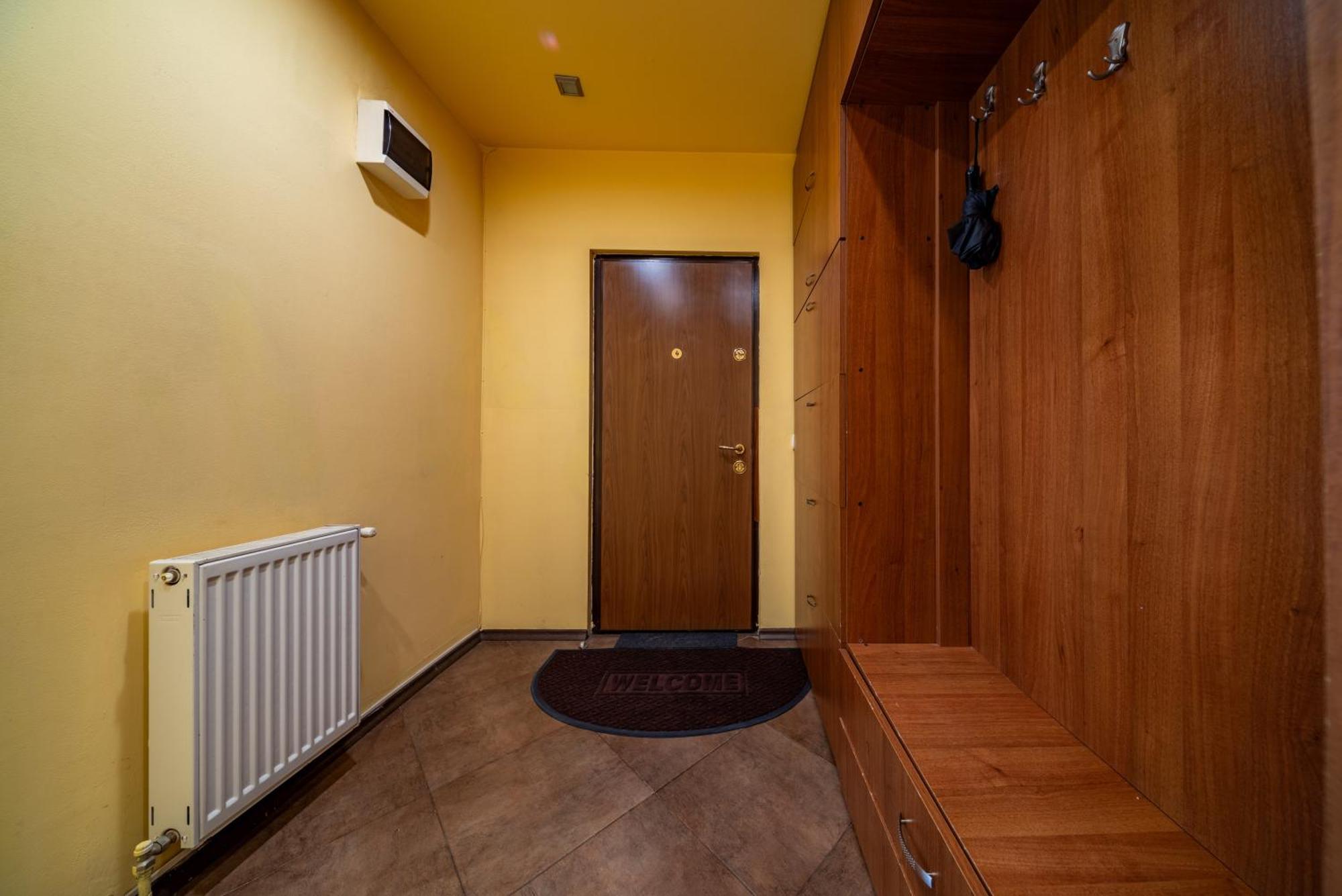 John Residence Apartment Brasov With Parking Option Екстер'єр фото