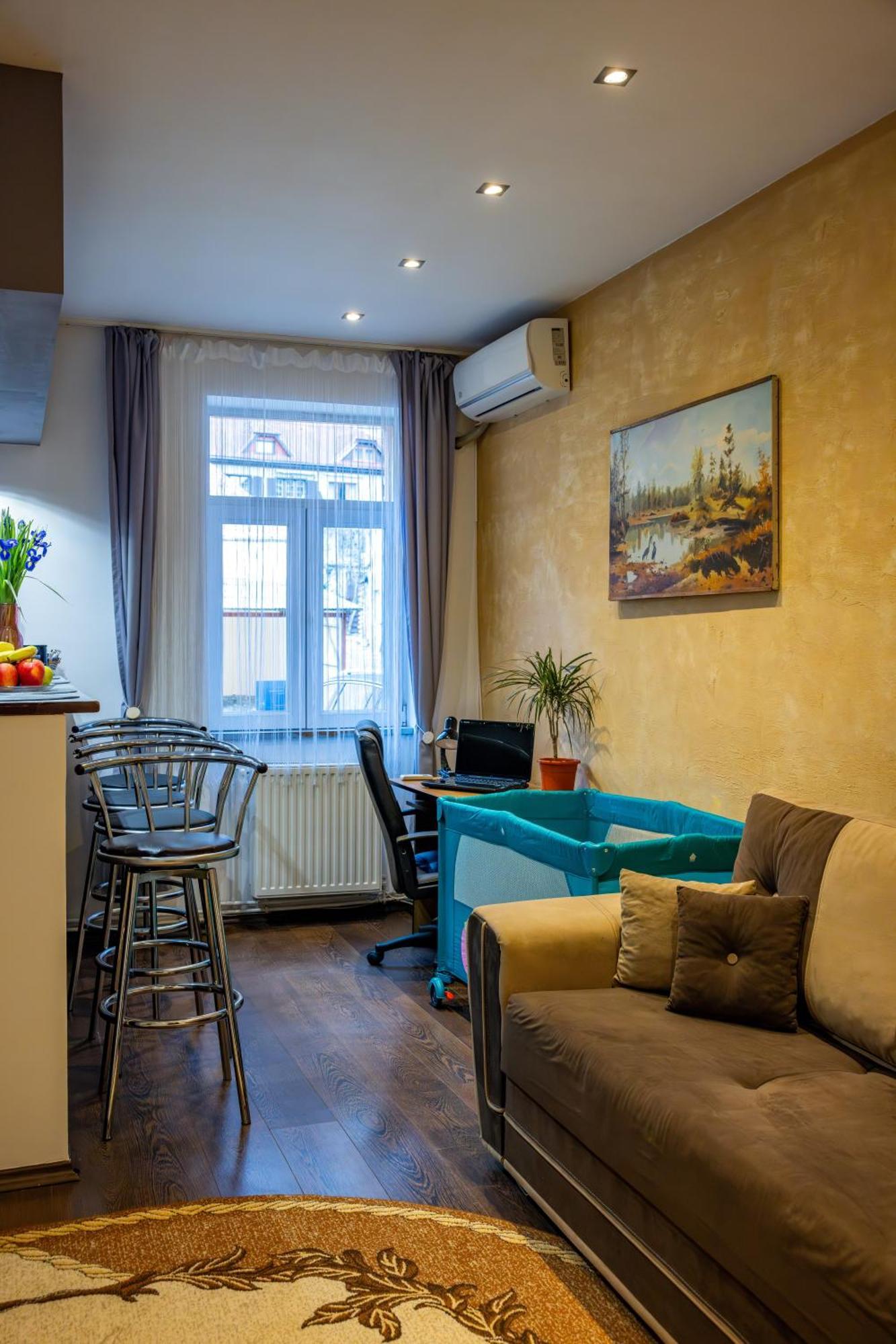 John Residence Apartment Brasov With Parking Option Екстер'єр фото
